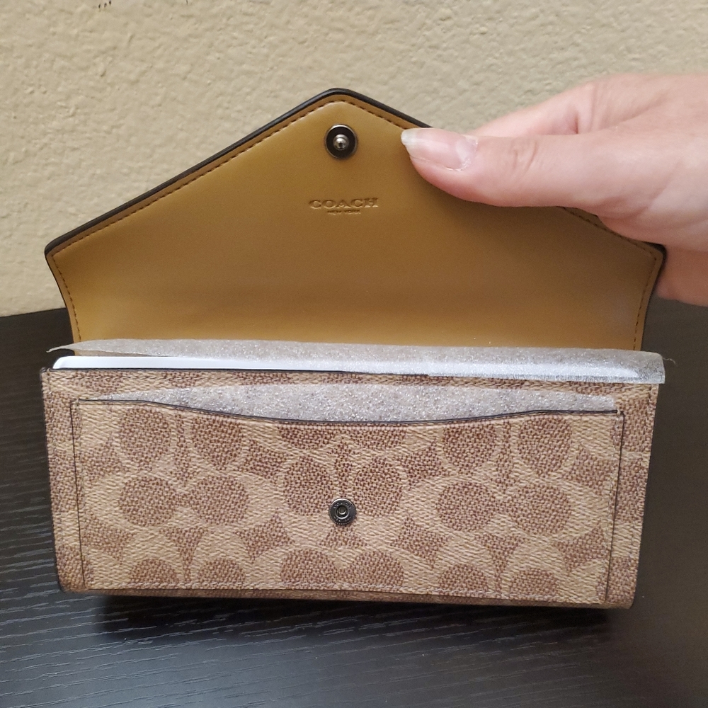 Coach Soft Wallet In Colorblock Signature Canvas - Picture 8 of 9
